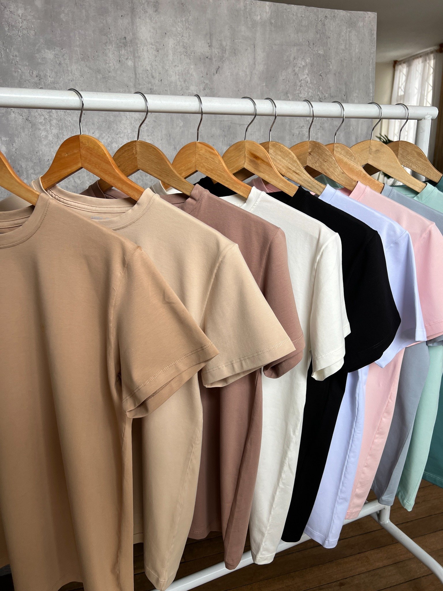 Camisetas Tela Fría AVBZ en variedad de colores